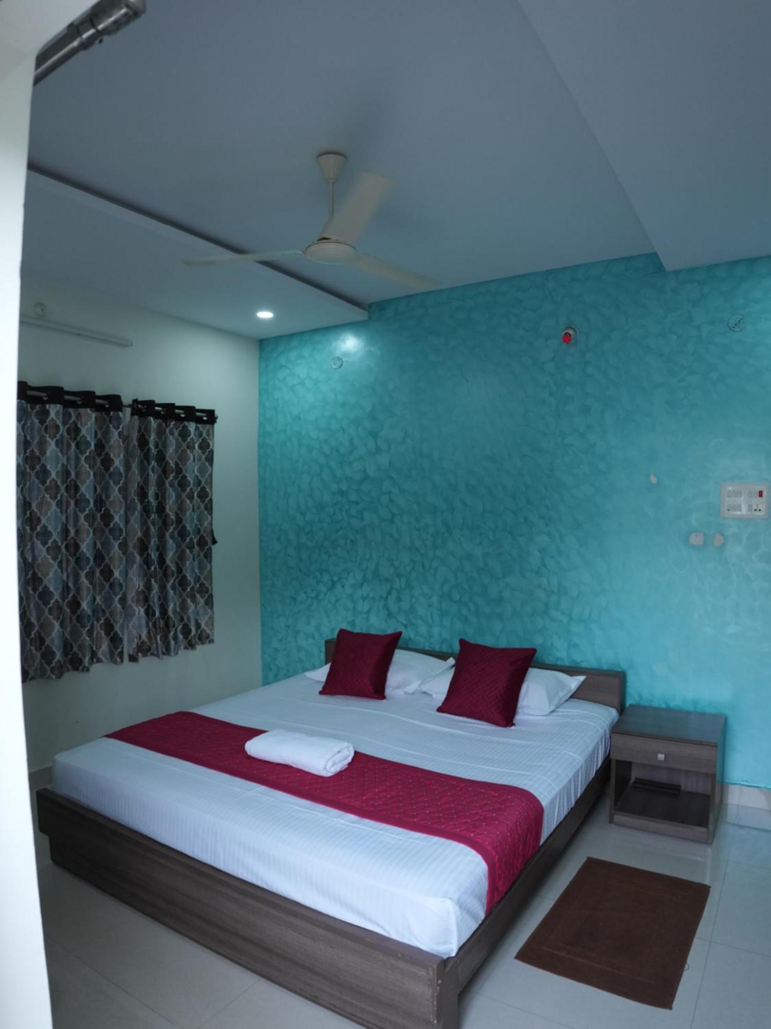 Beach Exotica Visakhapatnam Buitenkant foto